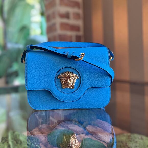 VERSACE La Medusa Small Leather Flap Shoulder Bag - Picture 1 of 10